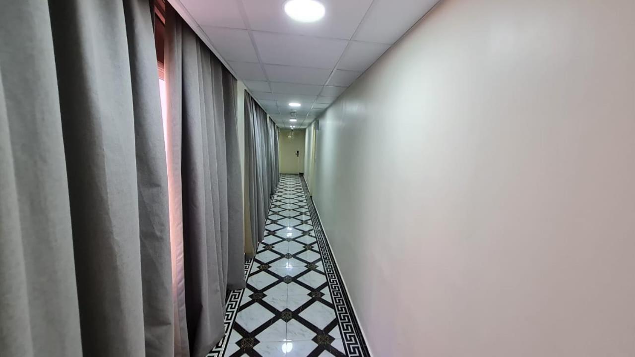 Phoenicia Grand Hotel Dubai Luaran gambar