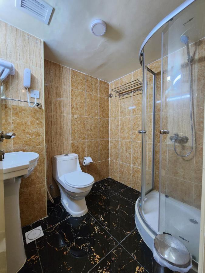 Phoenicia Grand Hotel Dubai Luaran gambar