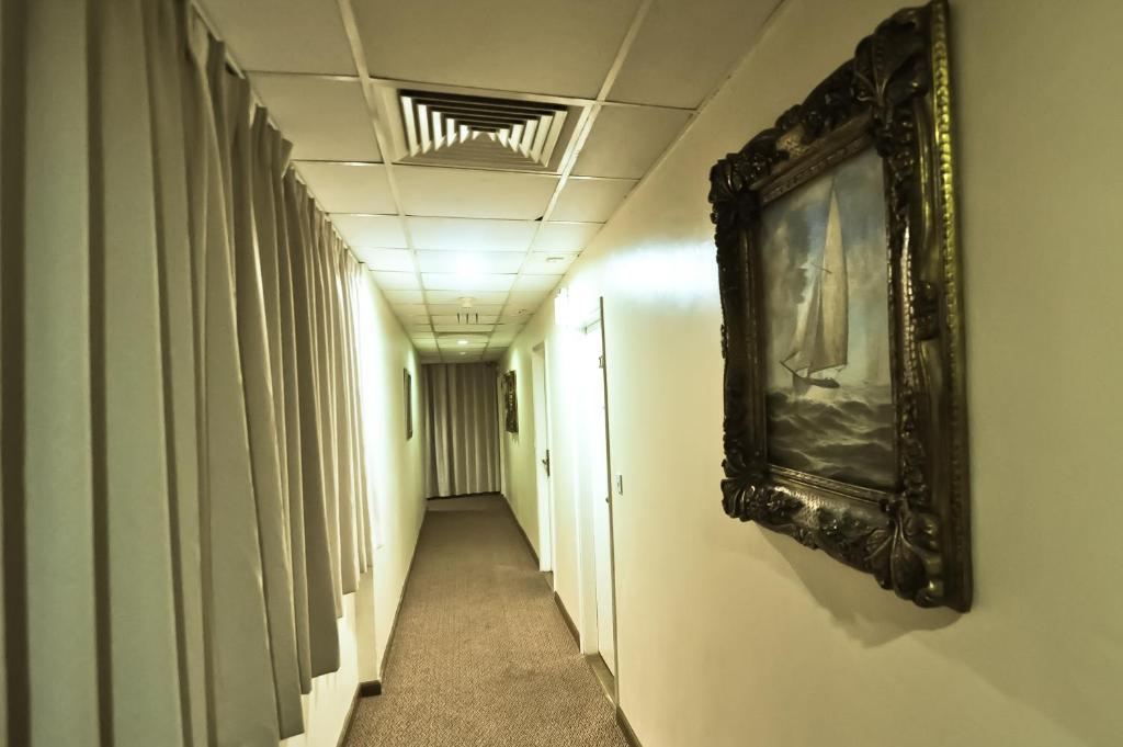 Phoenicia Grand Hotel Dubai Luaran gambar