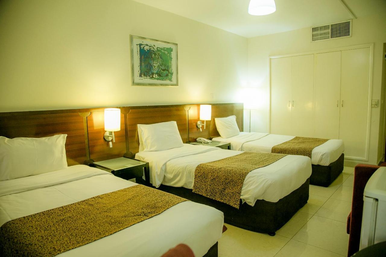 Phoenicia Grand Hotel Dubai Luaran gambar